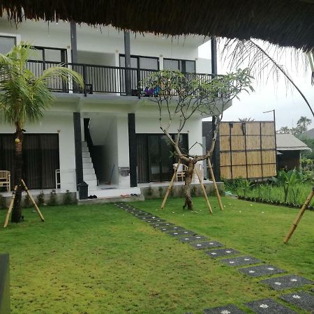 Hello Canggu Homestay Екстер'єр фото