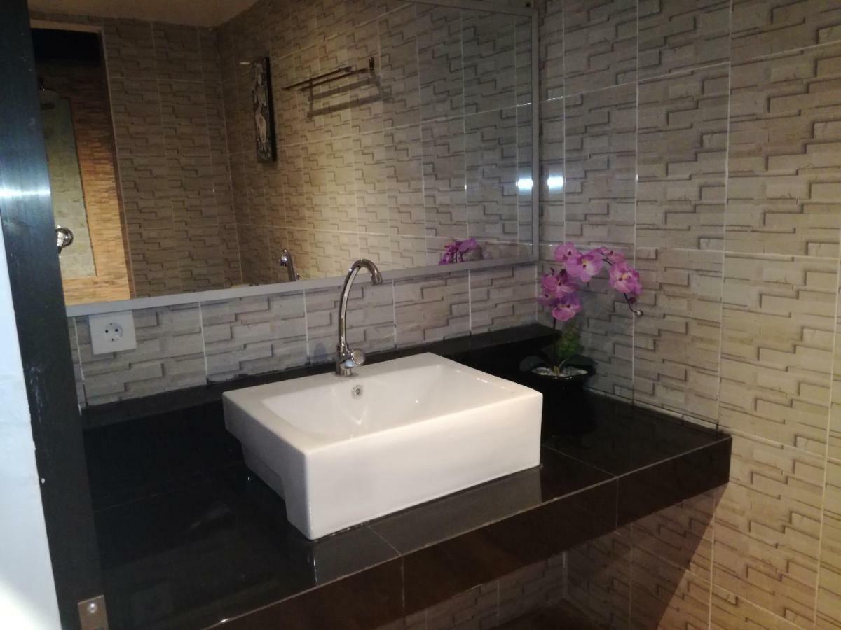 Hello Canggu Homestay Екстер'єр фото