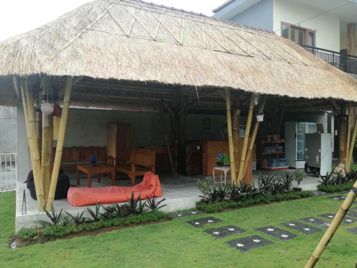 Hello Canggu Homestay Екстер'єр фото